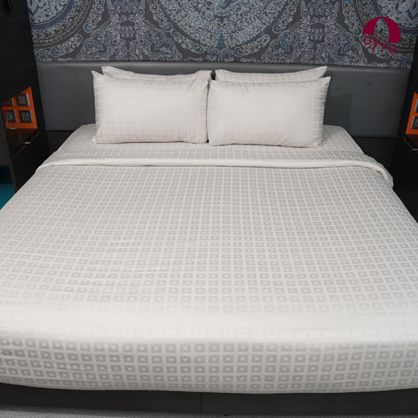Silver, 300TC, Check in Checks Bedsheet Set