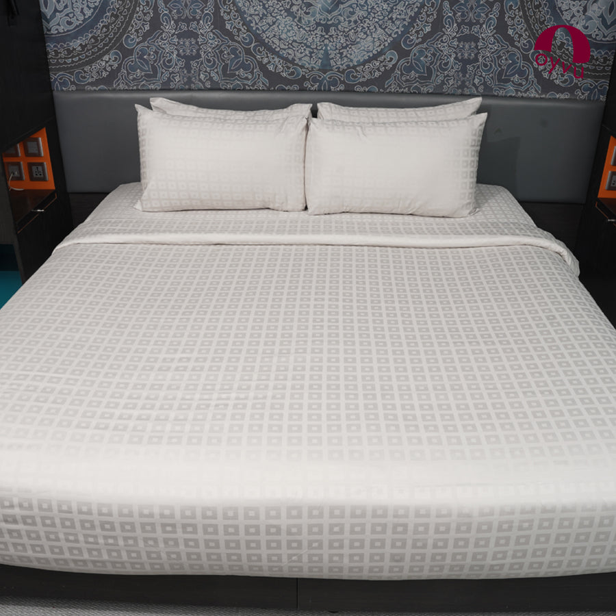 Silver, 300TC, Check in Checks Bedsheet Set