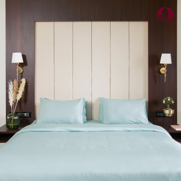 Stratosphere Blue Duvet Cover, 300 TC, Microchecks